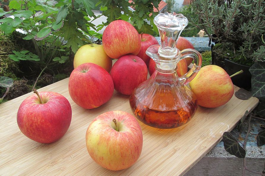Burn Belly Fat Naturally By Having Apple Cider Vinegar Water Daily!
